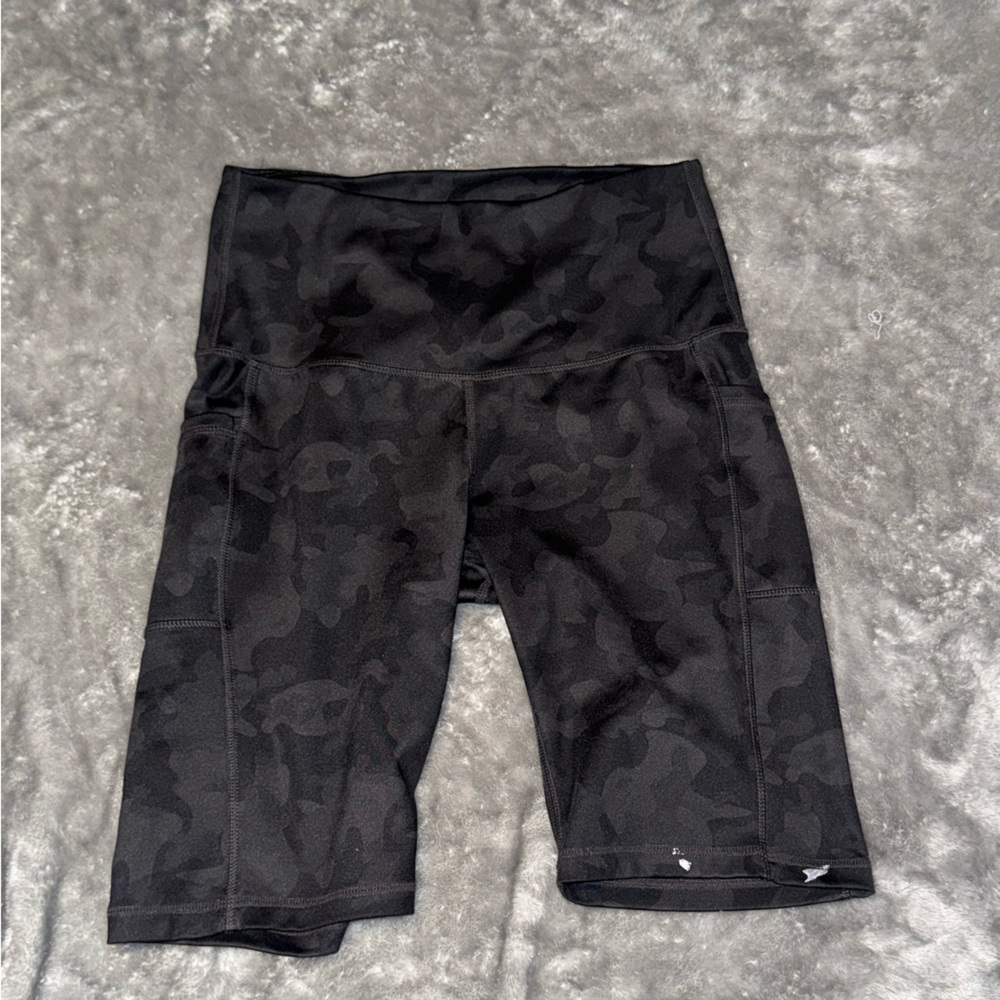 90 Degree by Reflux Camo Bike Shorts